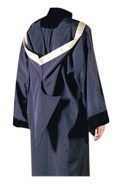 個人設計中大社會科學院学士畢業袍 綠色披肩長袍 畢業袍生產商DA295 後面照